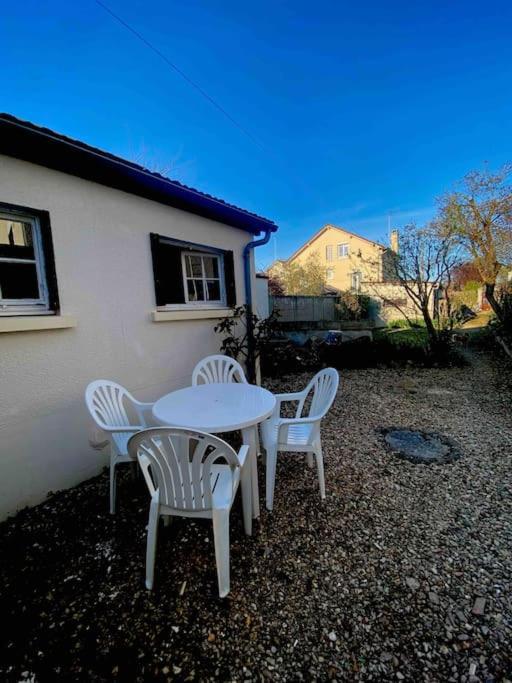 Le Ni' De Jess Vila Migennes Exterior foto
